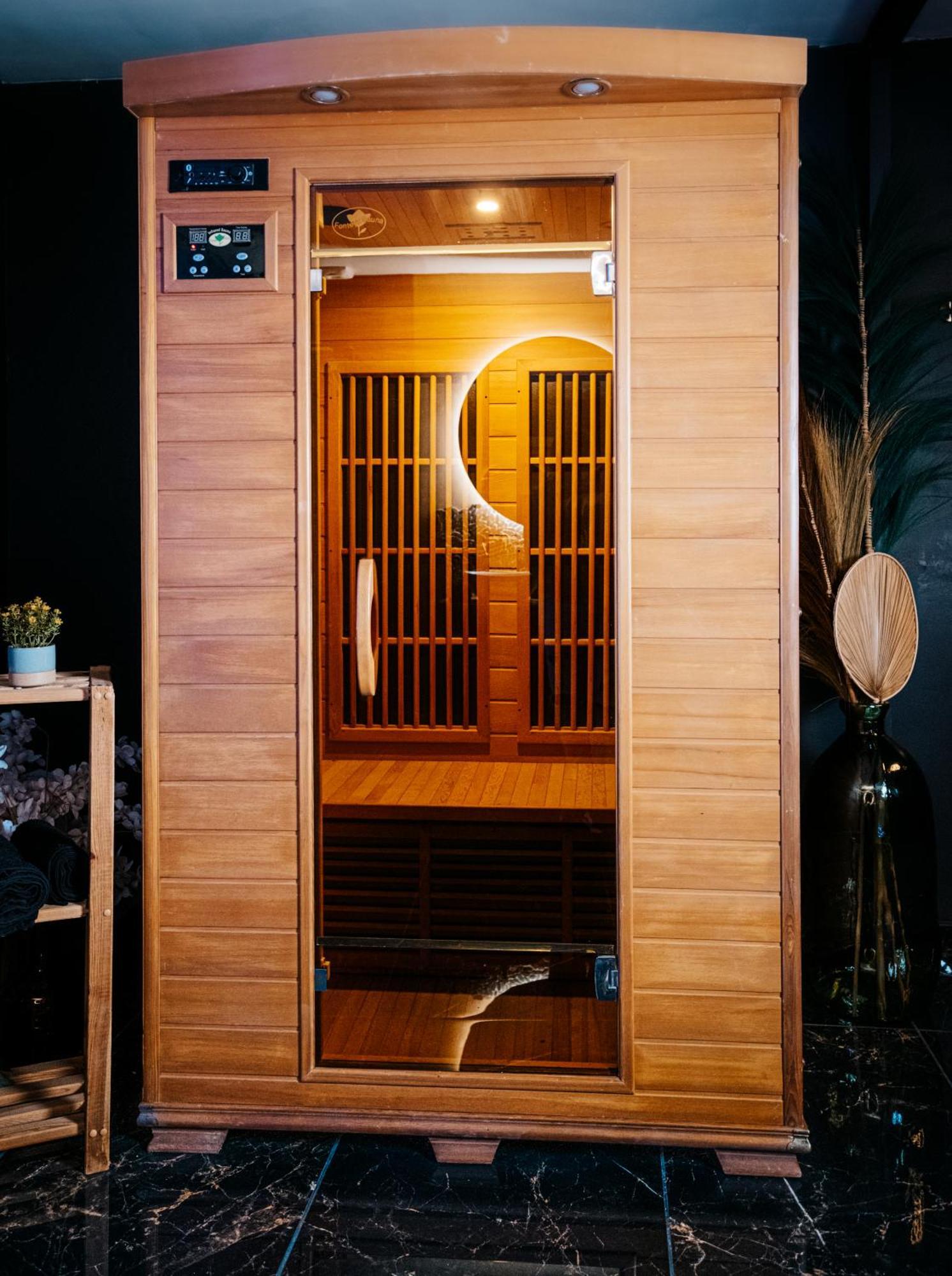 L Escale Jacuzzi Et Sauna Évreux Eksteriør bilde
